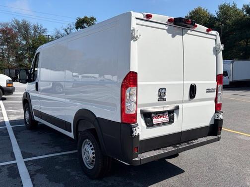 Bright White Clearcoat 2027 RAM ProMaster 1500 Low Roof