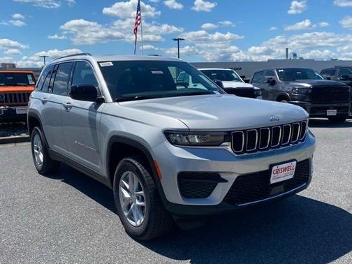 2025 Jeep Grand Cherokee Laredo X