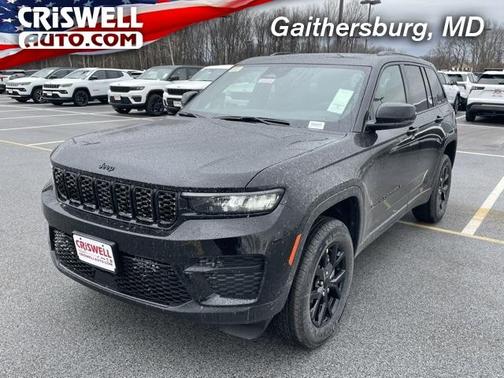 2025 Jeep Grand Cherokee Laredo