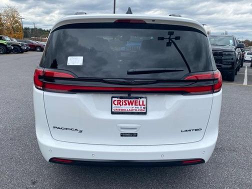 2026 Chrysler Pacifica Limited