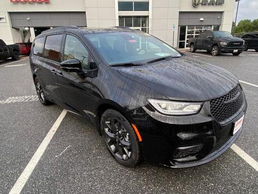 2026 Chrysler Pacifica Limited