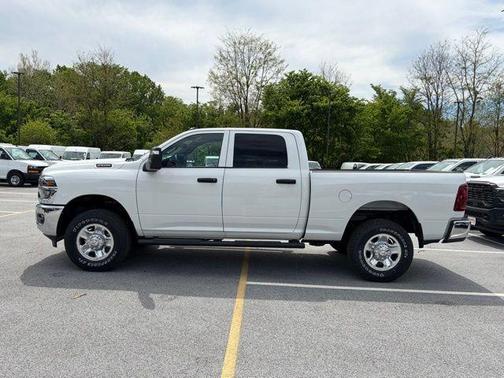 Bright White Clearcoat 2026 RAM 2500 Tradesman