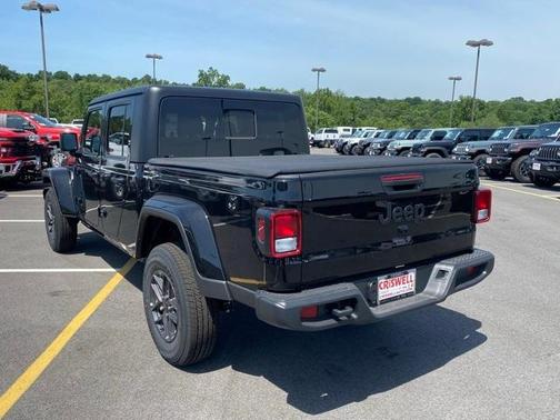 2024 Jeep Gladiator Sport
