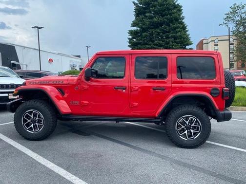 2025 Jeep Wrangler Rubicon
