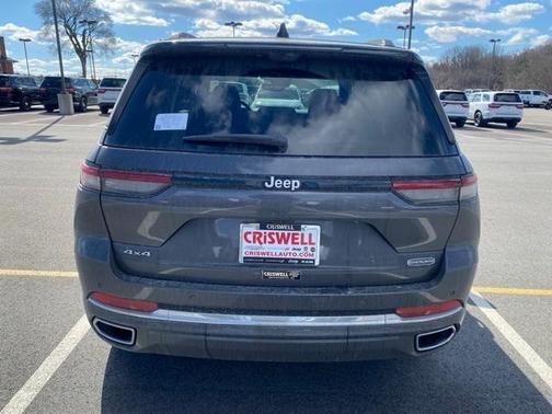 2025 Jeep Grand Cherokee Overland