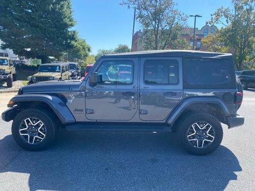 2025 Jeep Wrangler Sahara