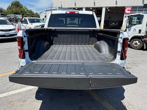 Bright White Clearcoat 2026 RAM 1500 Big Horn/Lone Star
