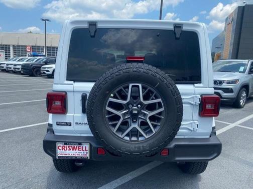 2025 Jeep Wrangler Sahara