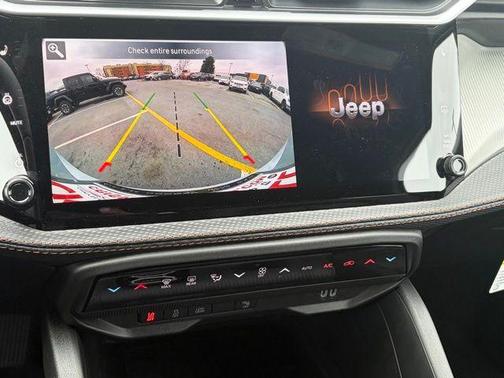 2026 Jeep Cherokee LAREDO/LIMITED