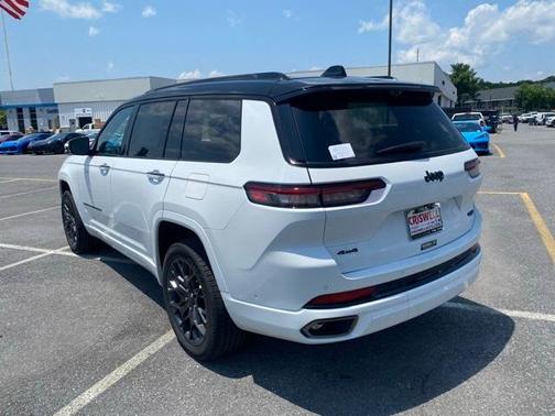 2025 Jeep Grand Cherokee L Summit