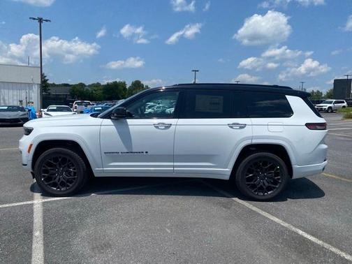 2025 Jeep Grand Cherokee L Summit