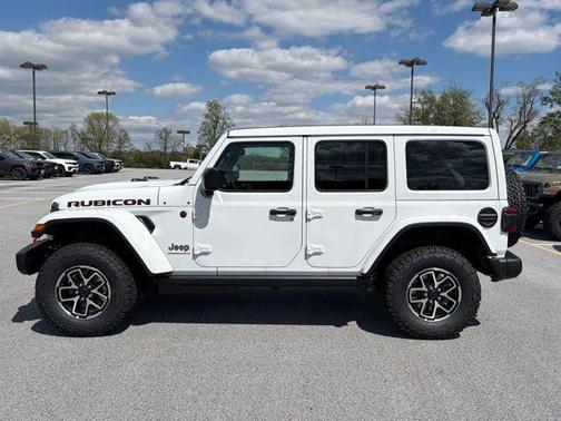 Bright White Clearcoat 2026 Jeep Wrangler Rubicon