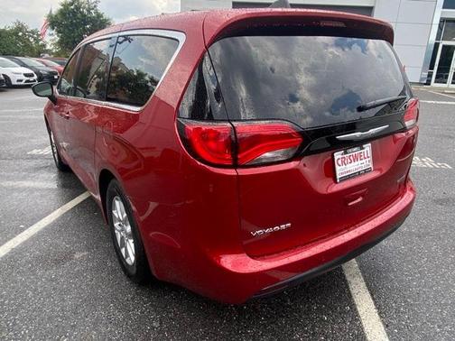 2026 Chrysler Voyager LX