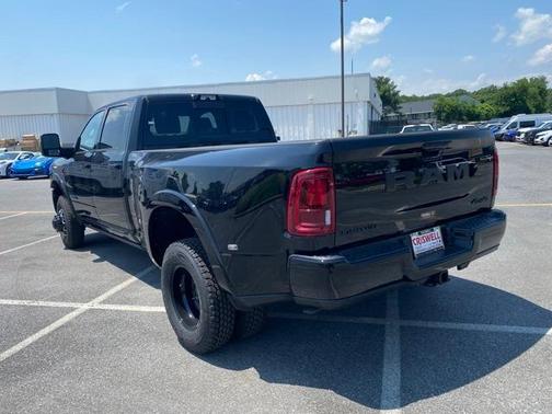 2025 RAM 3500 Limited