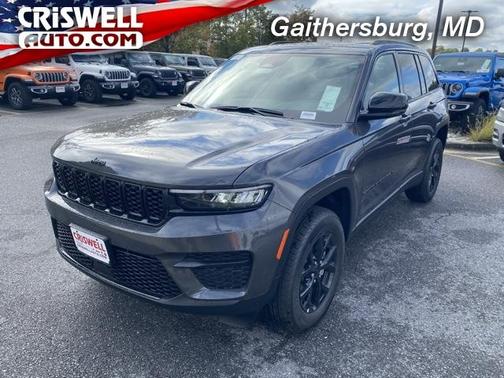 2025 Jeep Grand Cherokee Laredo