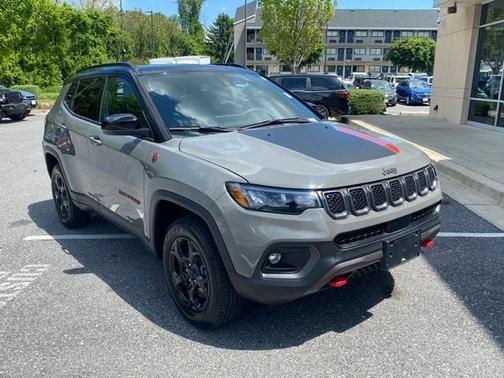 2023 Jeep Compass Trailhawk
