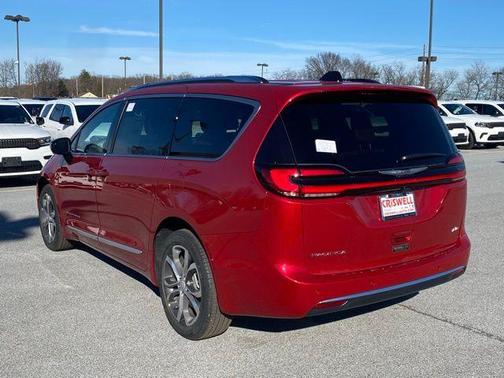 2026 Chrysler Pacifica Pinnacle