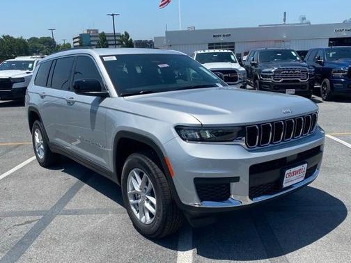 2025 Jeep Grand Cherokee L Laredo