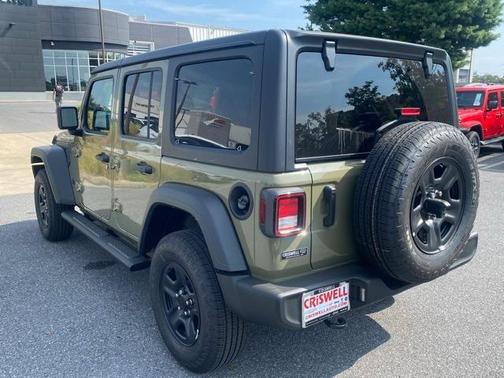 2025 Jeep Wrangler Sport
