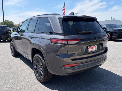Gray Metallic 2026 Jeep Grand Cherokee Limited Reserve 4x4