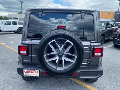 2025 Jeep Wrangler 4xe Sport