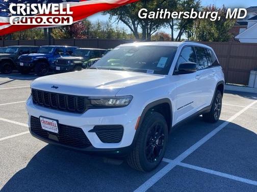 2025 Jeep Grand Cherokee Laredo