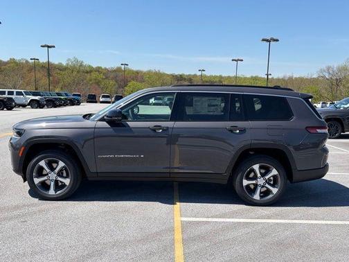 Metallic 2026 Jeep Grand Cherokee L Limited