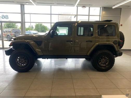2025 Jeep Wrangler Rubicon 392
