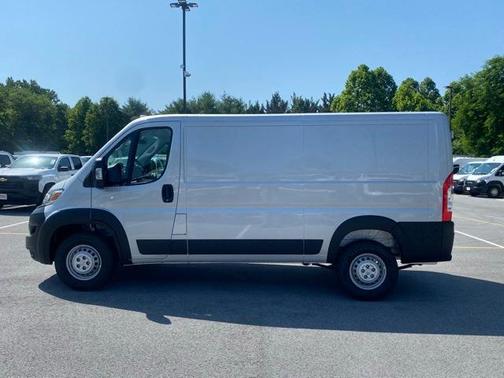 2025 RAM ProMaster 1500 Low Roof
