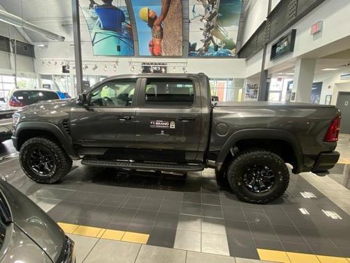 2025 RAM 1500 RHO