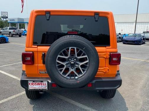 2025 Jeep Wrangler Sahara