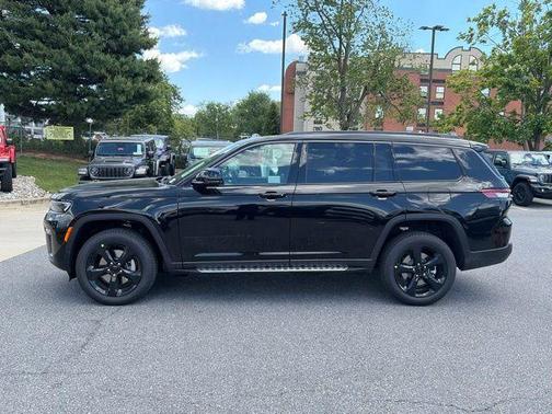 Diamond Black 2026 Jeep Grand Cherokee L Limited