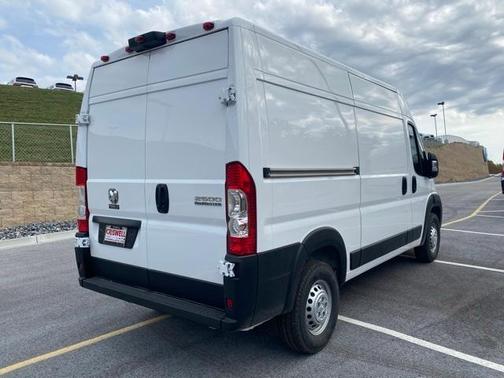 2026 RAM ProMaster 2500 High Roof