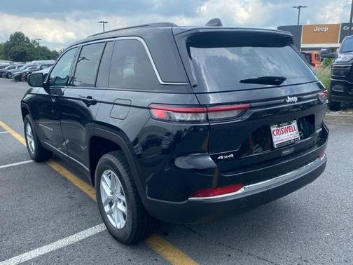 2025 Jeep Grand Cherokee Laredo X