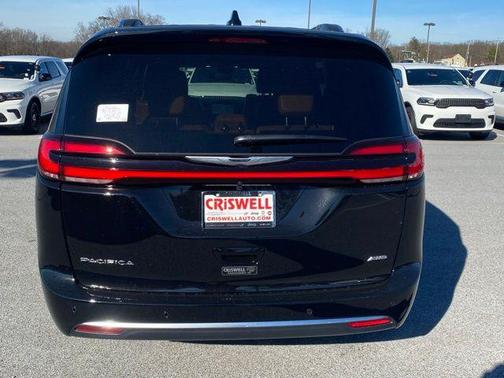 2026 Chrysler Pacifica Pinnacle