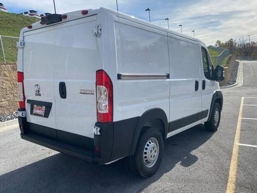 2026 RAM ProMaster 1500 Low Roof