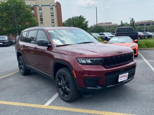 2025 Jeep Grand Cherokee L Laredo