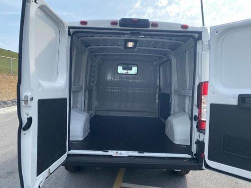 2026 RAM ProMaster 2500 Base