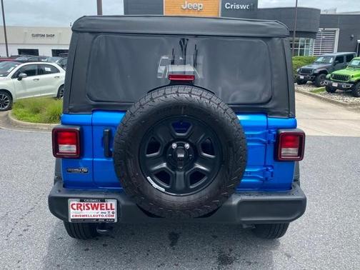 2025 Jeep Wrangler Sport