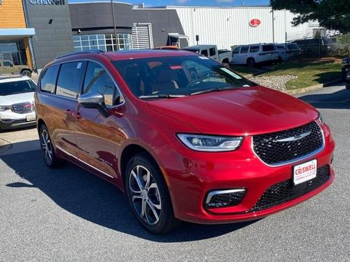 2026 Chrysler Pacifica Pinnacle