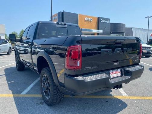2025 RAM 2500 Rebel/Power Wagon