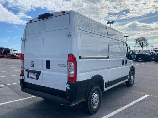 2026 RAM ProMaster 1500 Base