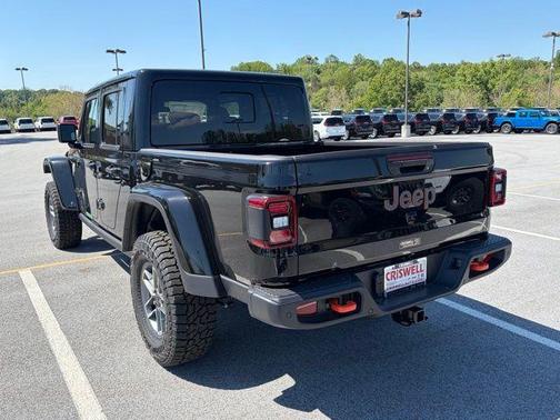 Black Clearcoat 2026 Jeep Gladiator Mojave