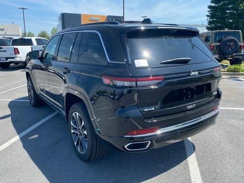 2025 Jeep Grand Cherokee Overland