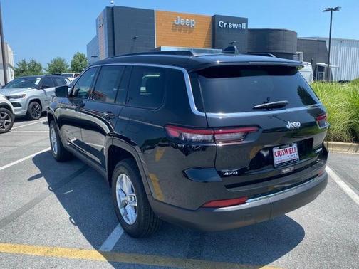 2025 Jeep Grand Cherokee L Laredo