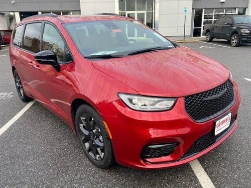 2026 Chrysler Pacifica Limited