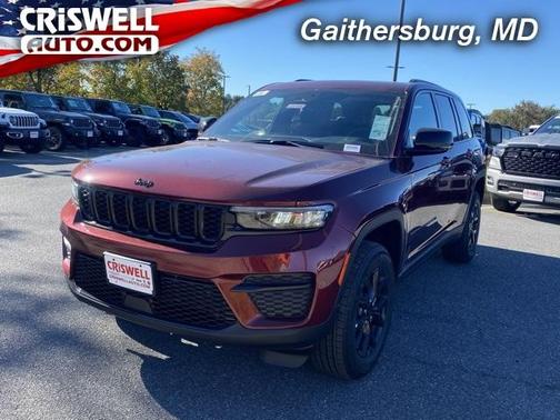 2025 Jeep Grand Cherokee Laredo