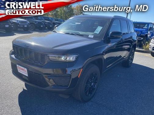 2025 Jeep Grand Cherokee Laredo