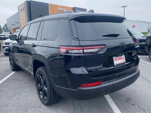 2025 Jeep Grand Cherokee L Laredo