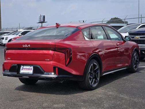 2025 Kia K4 GT-Line